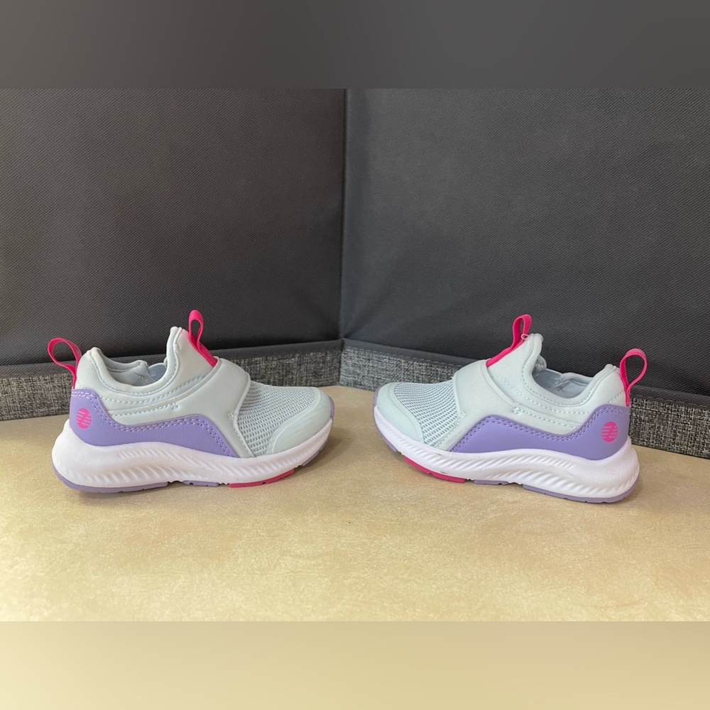 Z by Zella Girl Toddler Sneaker NWT 8M